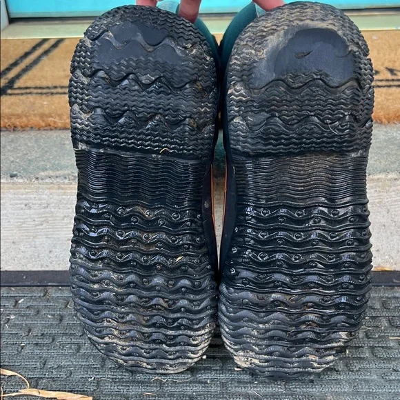 Bogs Black and Orange Patterned Boots - Picture 5 of 5